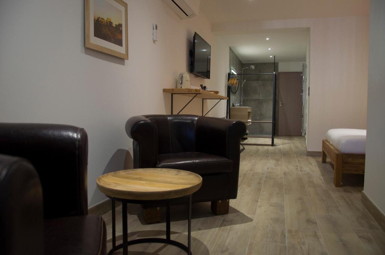 Aux Platanes Otel Poligny  Dış mekan fotoğraf
